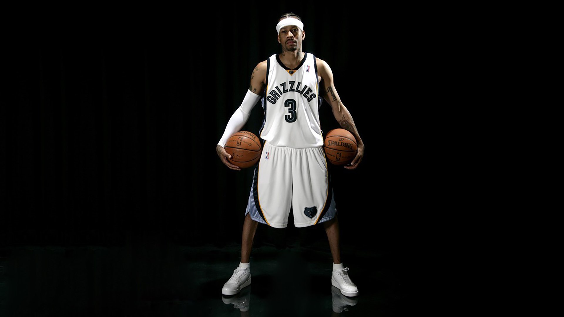 NBA季后赛首轮湖人4比3险胜勇士 詹姆斯与库里第5次系列赛交锋收官