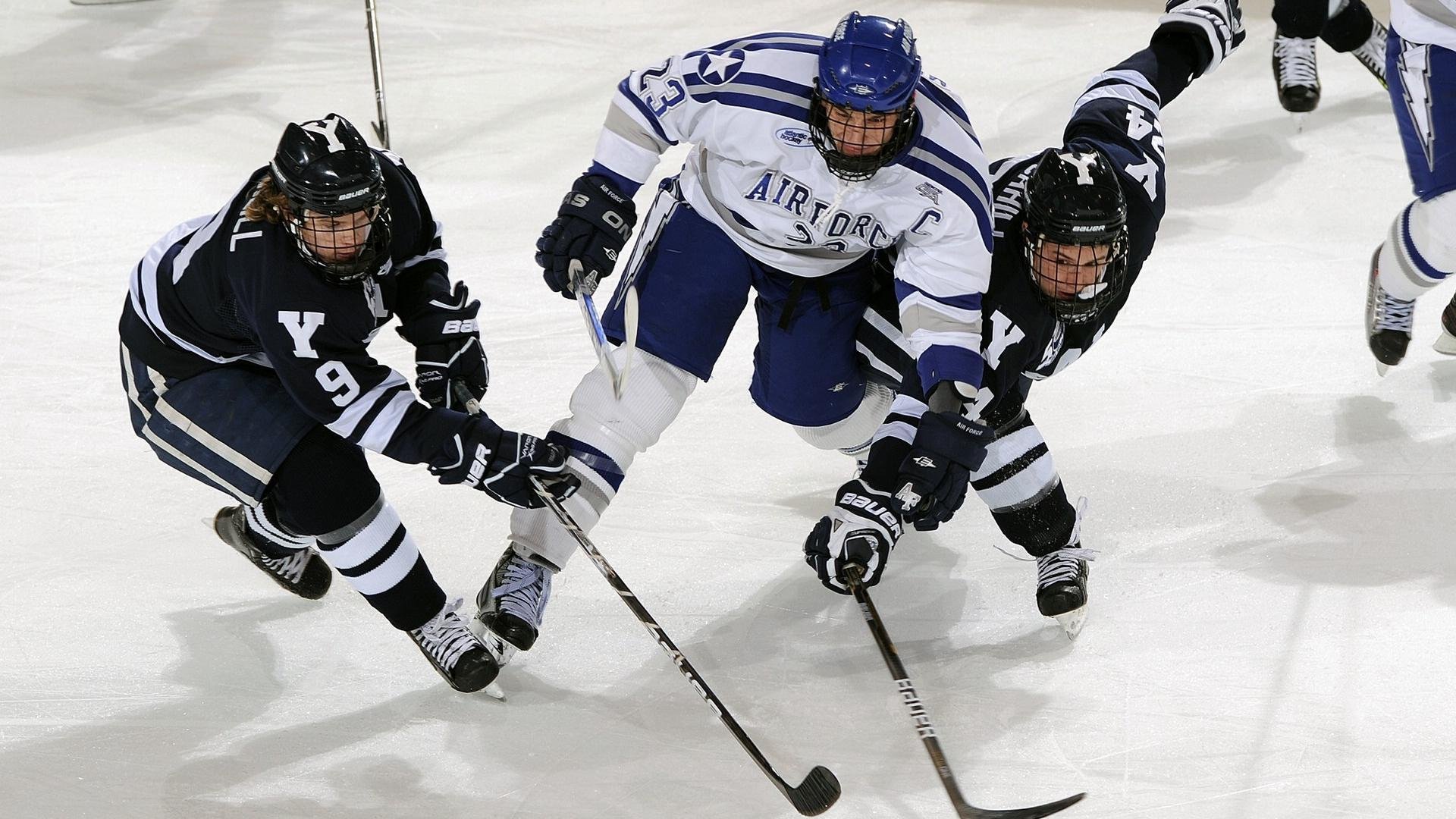 世界杯新周期：警告各足协严控“赛前热身赛商业化过度” 保证训练功能